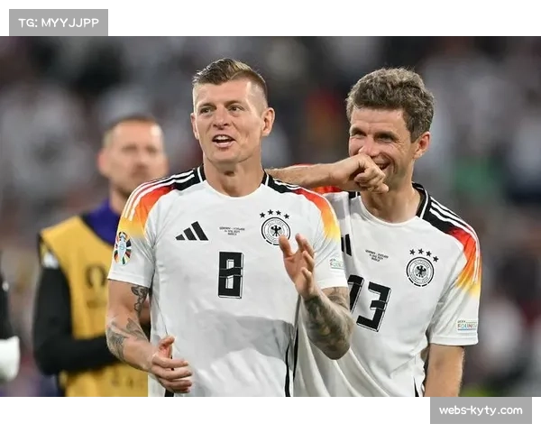 通讯：老将新篇——38岁的穆勒如何凭借聪明的定位球跑位保持竞争力